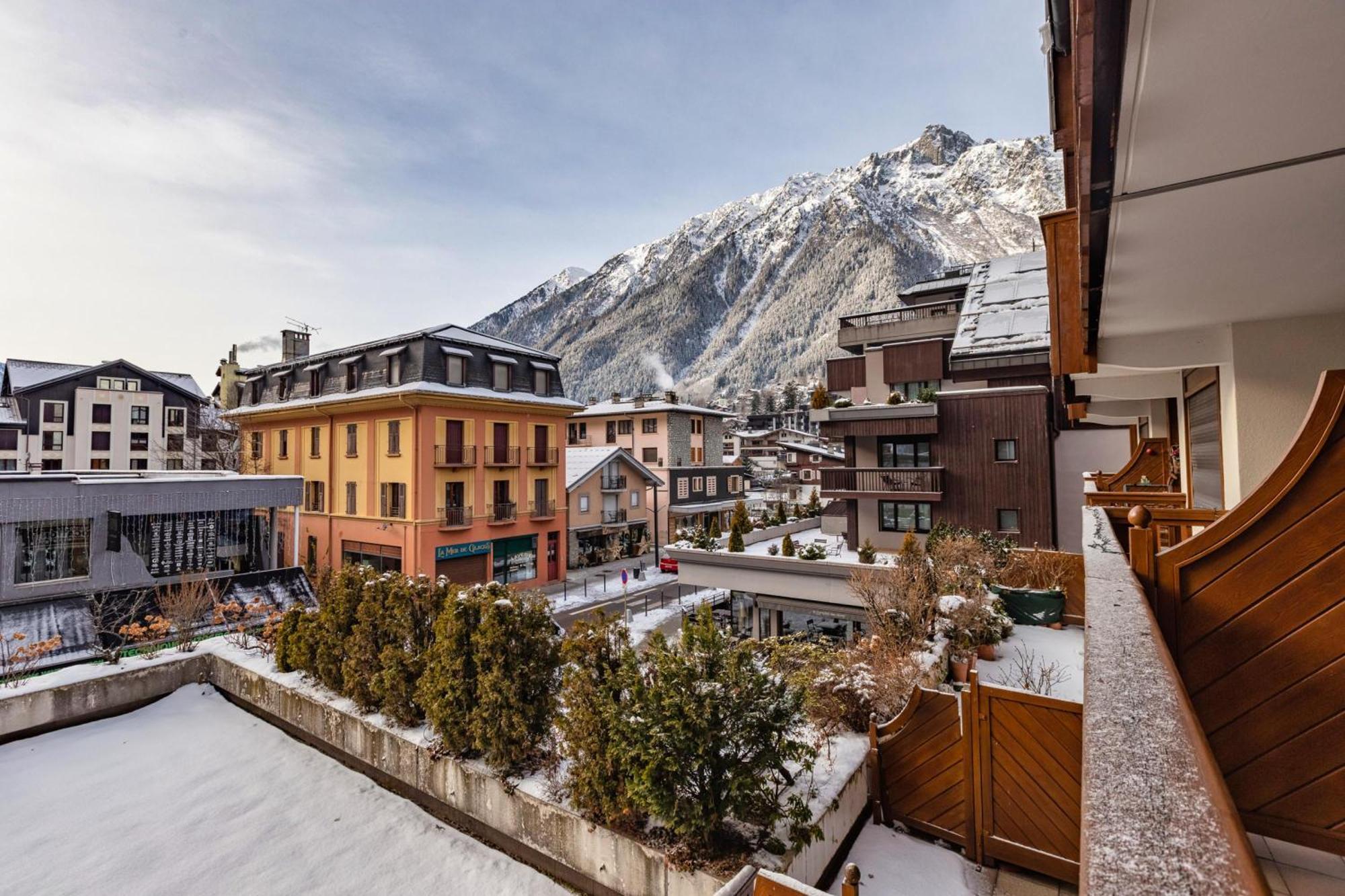Duplex Aiguille Du Midi Large Terrasse - Happy Rentals Шамони Экстерьер фото